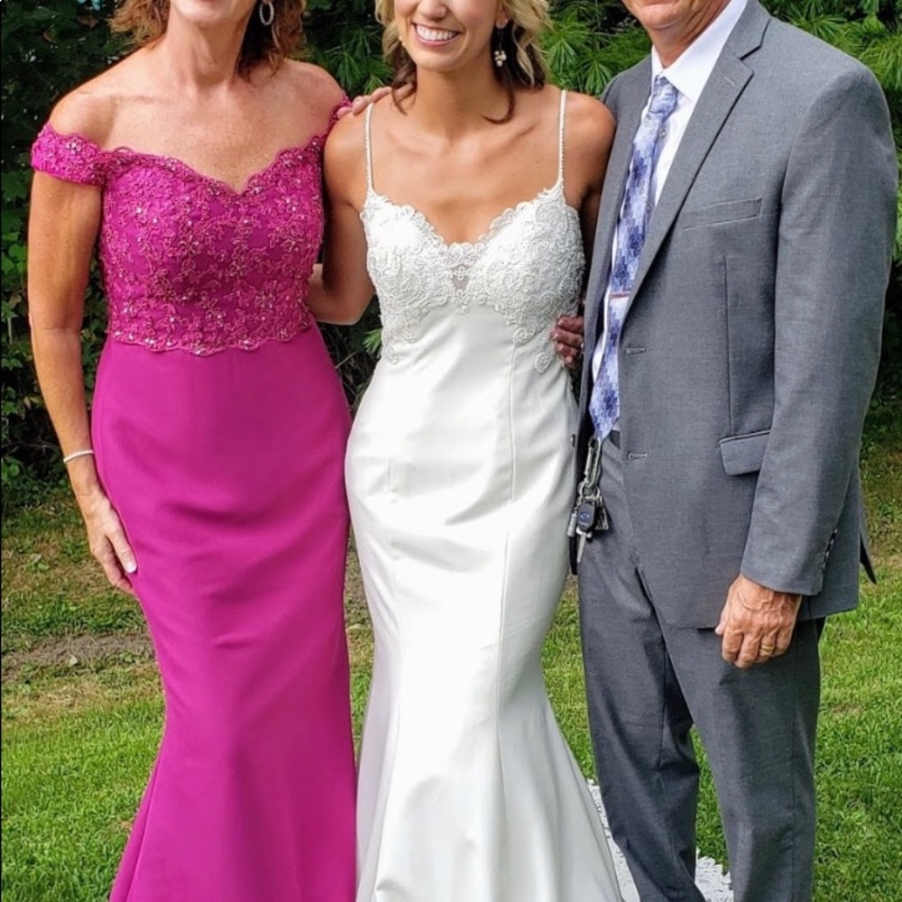 Mother of the bride dress - Picture 3 of 4